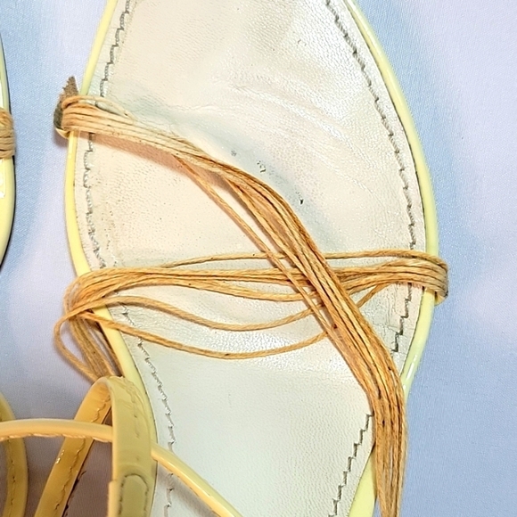 Authentic Louis Vuitton Sandals Size 39 - Picture 9 of 12